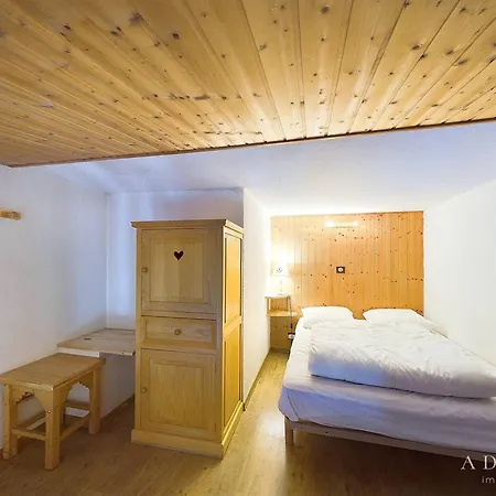 Mezzanine Cosy, 4/5 Pers, A 80m Des Pistes, Balcon, Tv/dvd, Kichenette Equipee - Fr-1-398-553
